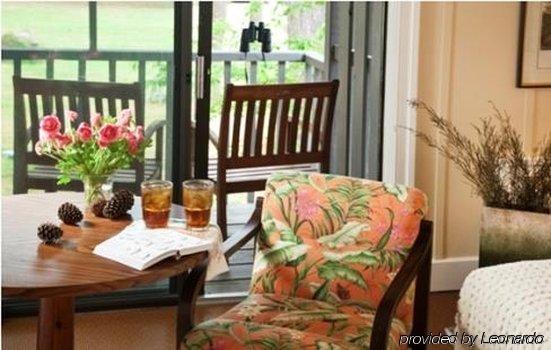 Refuge Inn Chincoteague Room photo